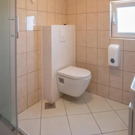 2br Sea & View, Near Zadar Lejlighed