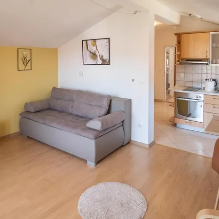2br Sea & View, Near Zadar Lejlighed
