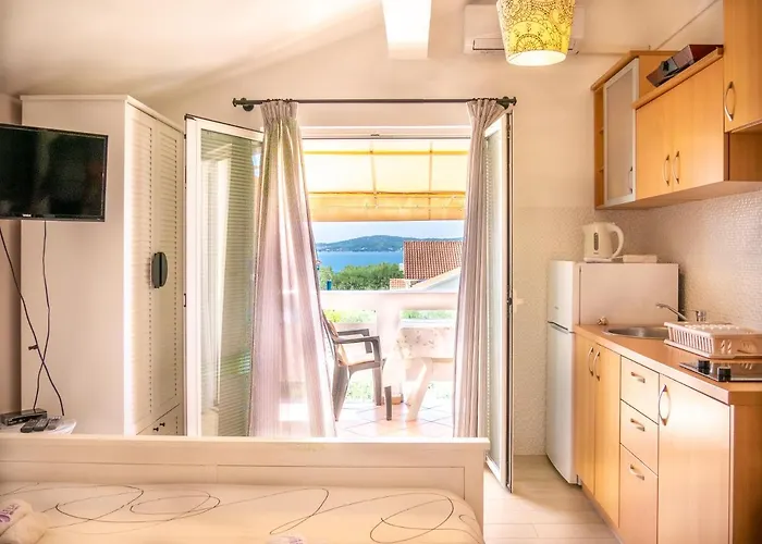2br Sea & View, Near Zadar Apartment